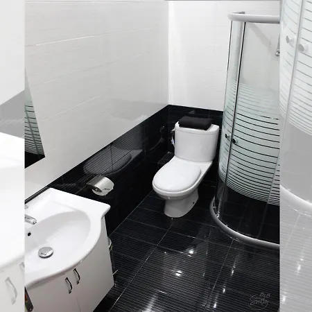 Bed & Breakfast Korcasmilehotel Korce