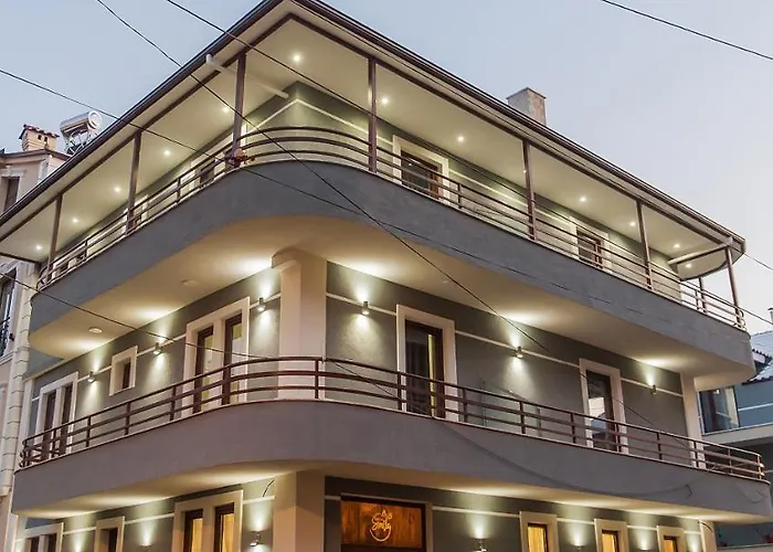 Korcasmilehotel 3* 科尔察